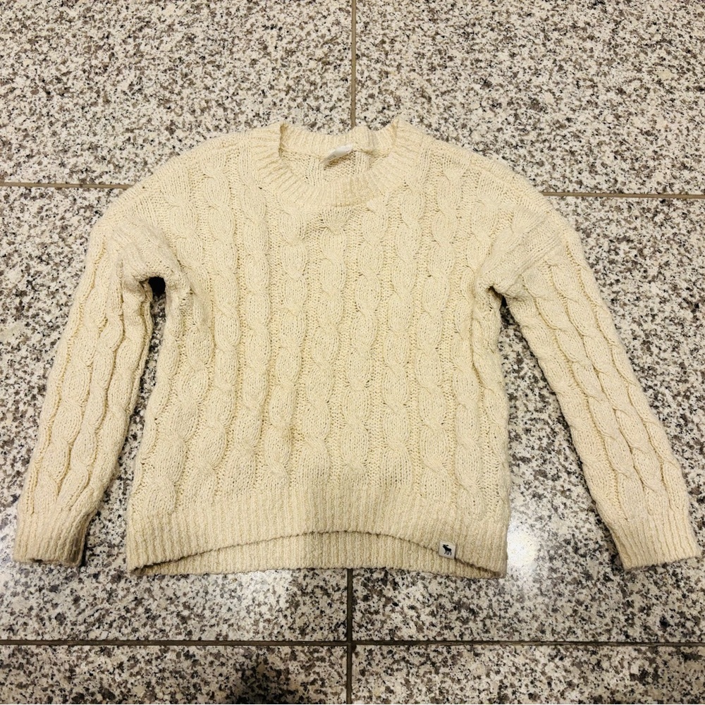 ABERCROMBIE KIDS,  Cream Cable Knit Sweater, 9/10
